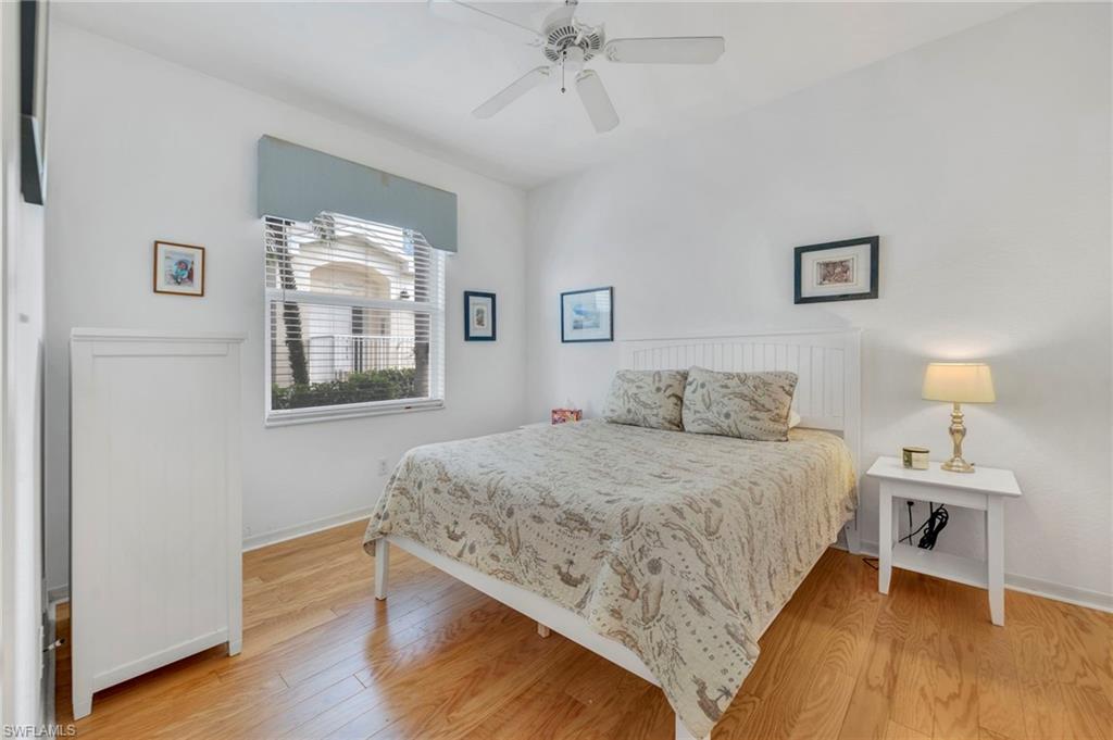 CROWN POINTE SHORES - Residential