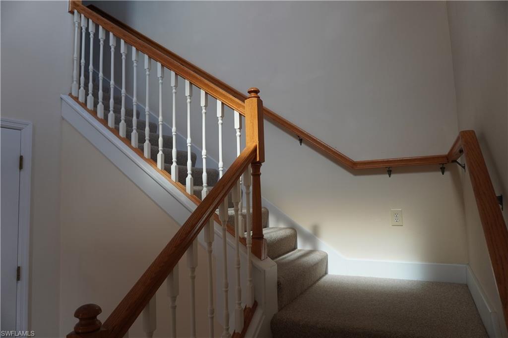 MOODY RIVER ESTATES - Residential Lease