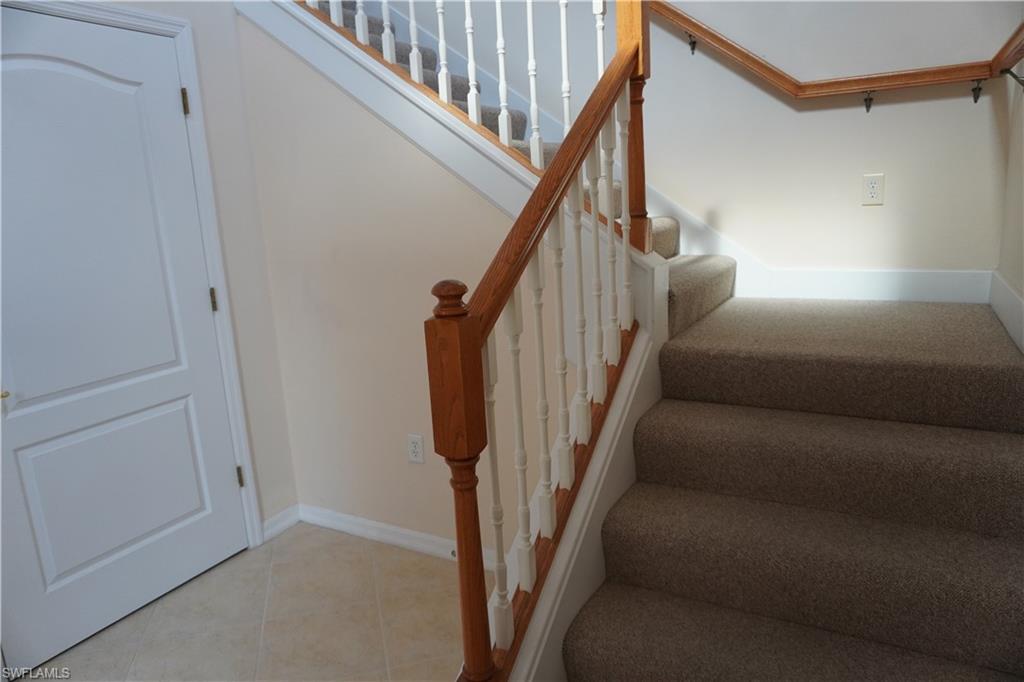 MOODY RIVER ESTATES - Residential Lease