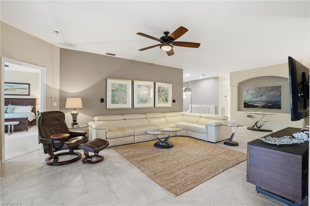 SOUTHBRIDGE - Residential