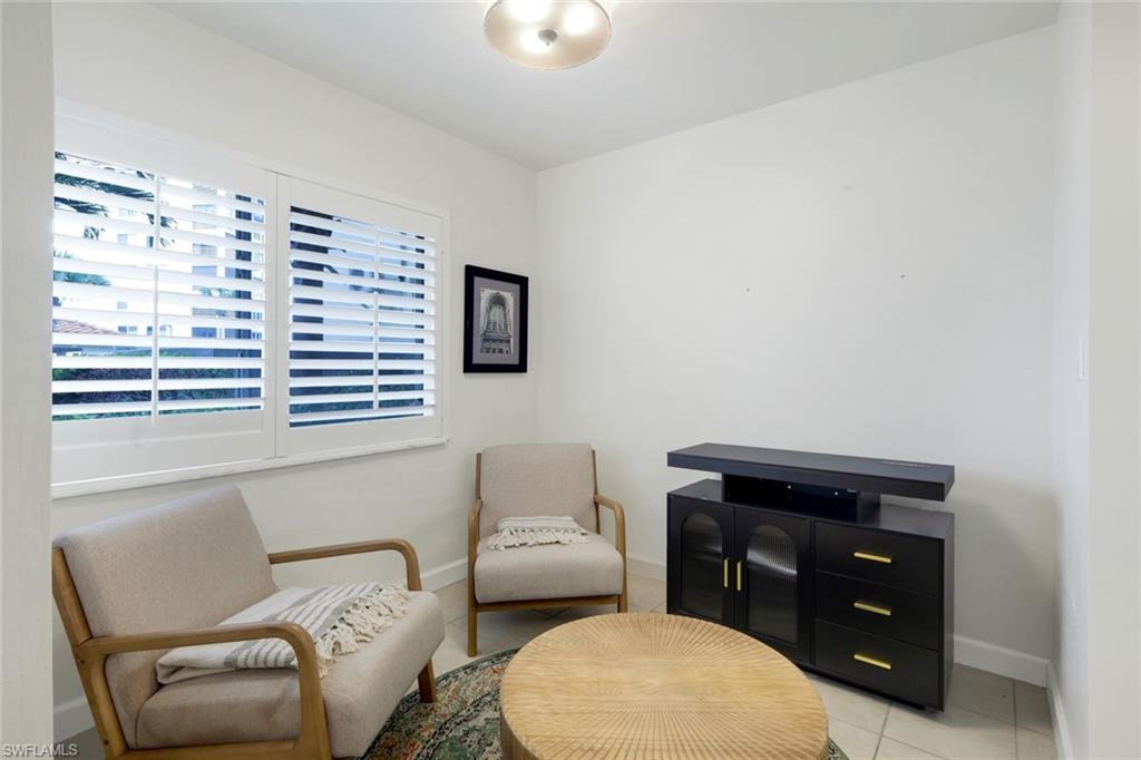 BAY FOREST - Residential