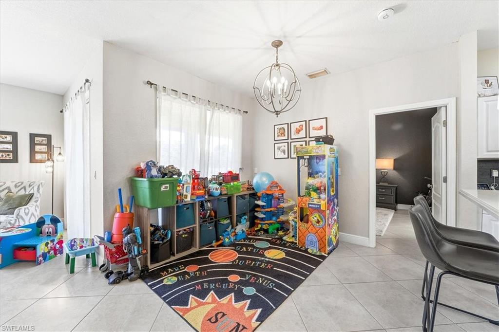 STONEYBROOK - Residential