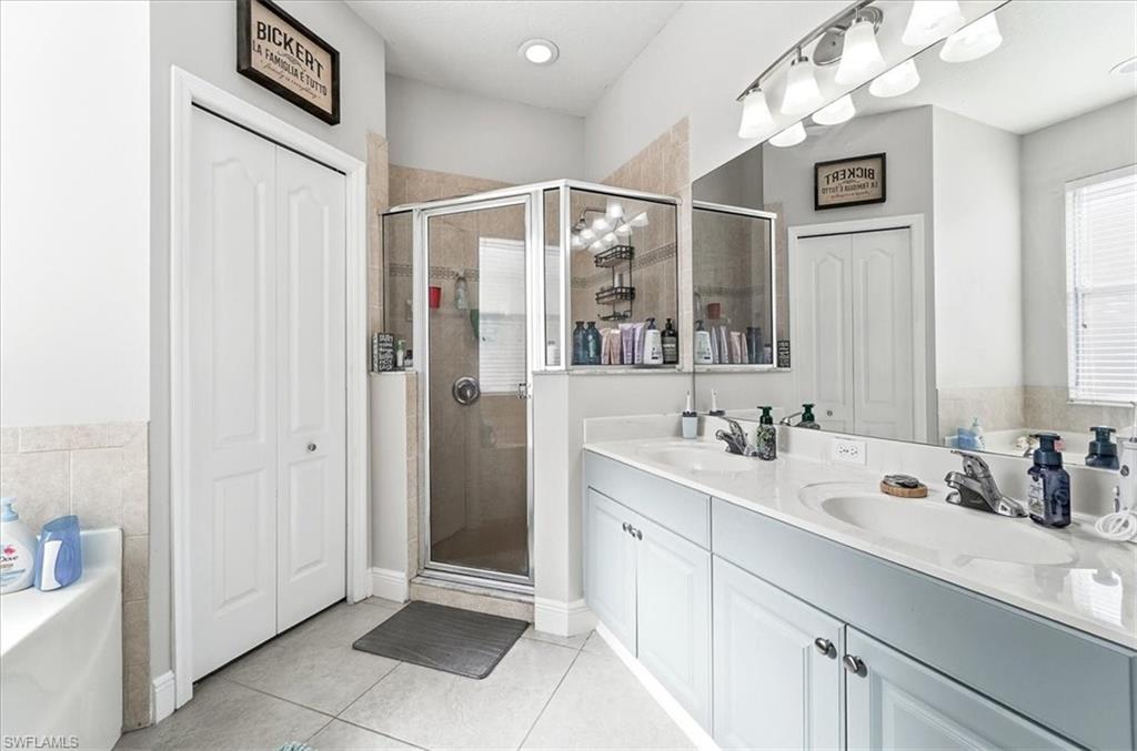 STONEYBROOK - Residential