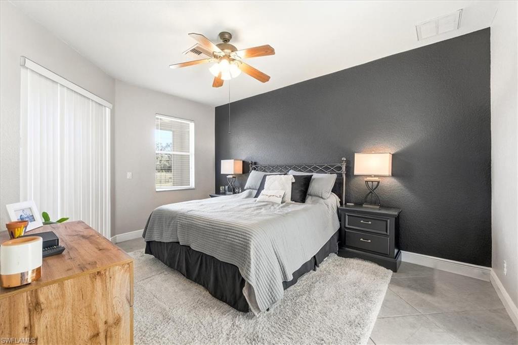 STONEYBROOK - Residential