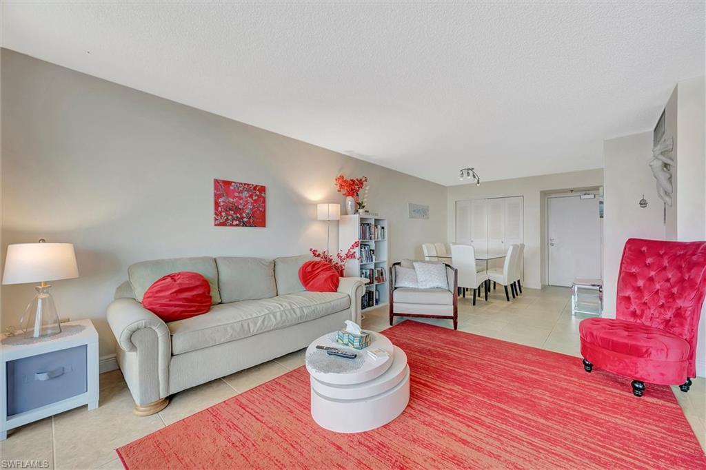 SOUTH SEAS - Residential