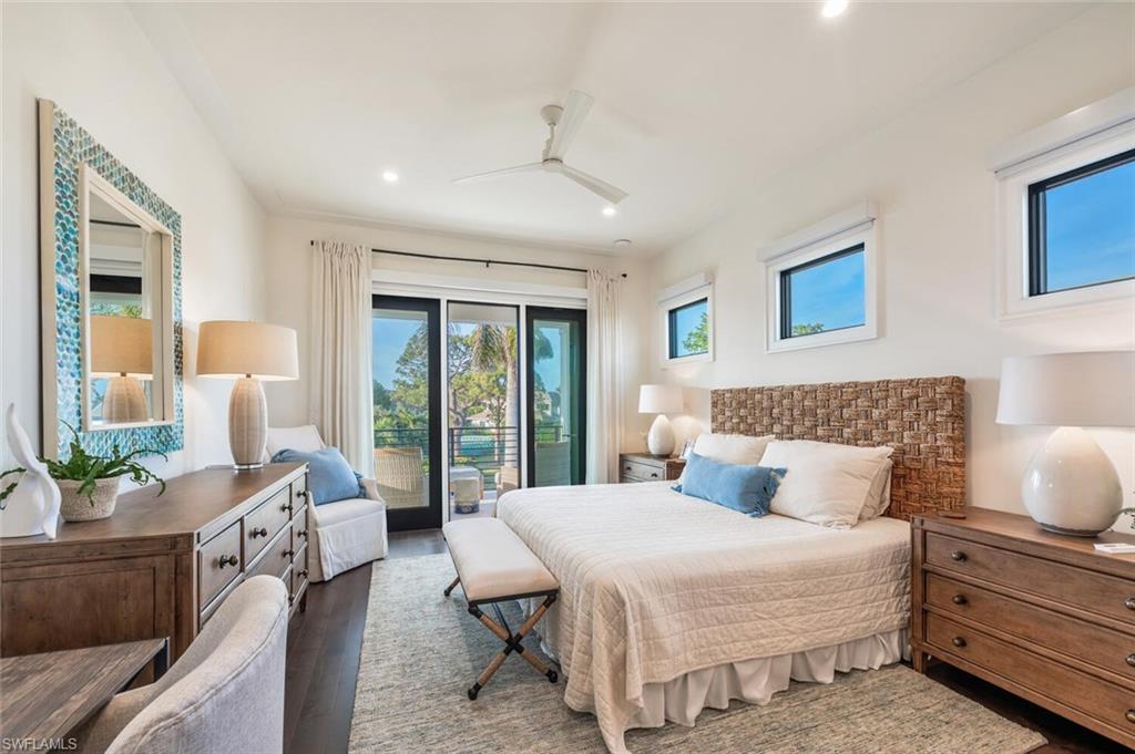 PARK SHORE - Residential