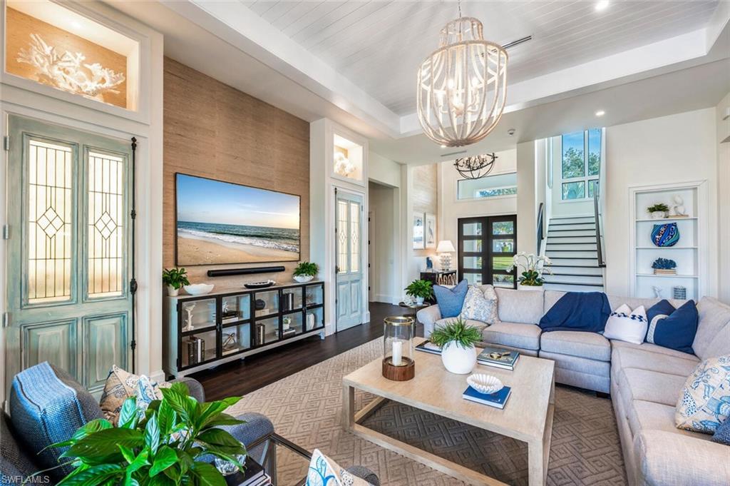 PARK SHORE - Residential