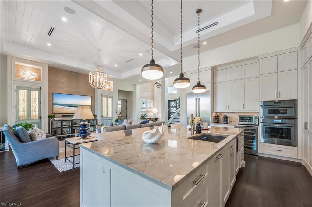 PARK SHORE - Residential