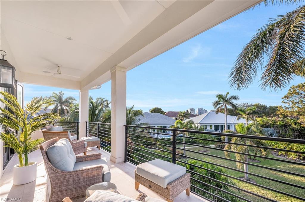 PARK SHORE - Residential