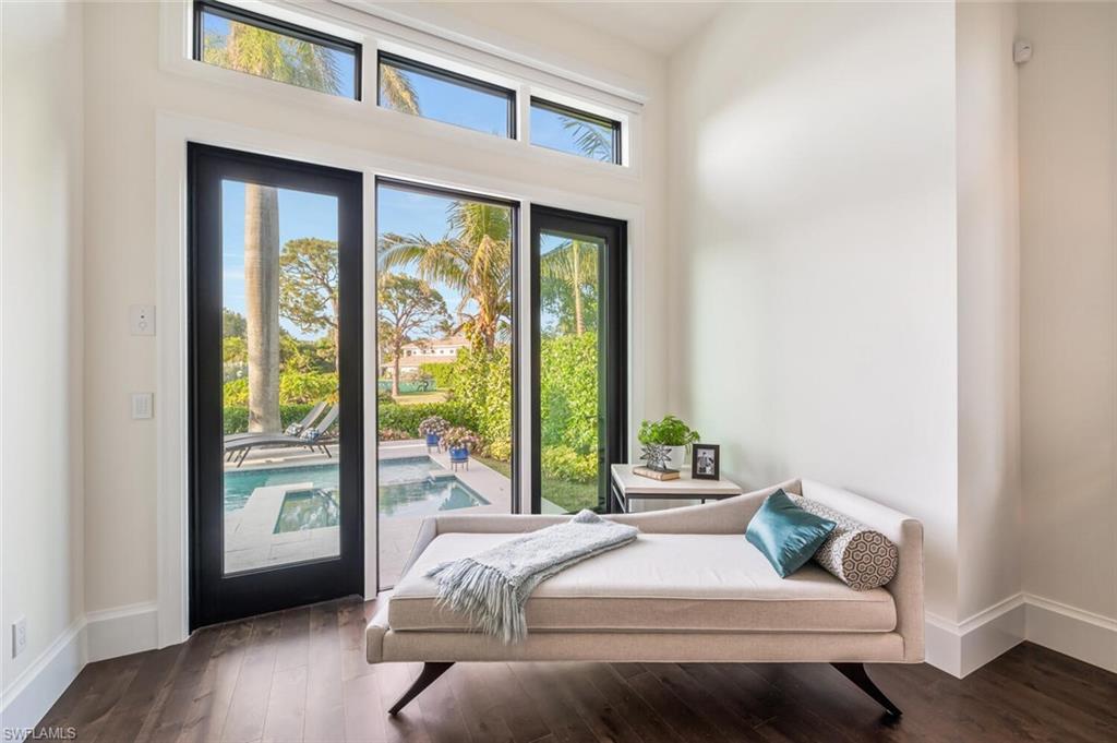 PARK SHORE - Residential