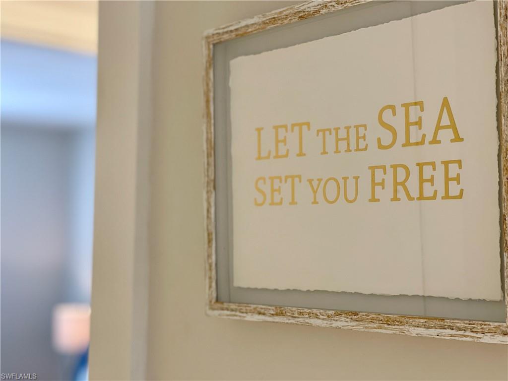 TENNIS VILLAS - Residential