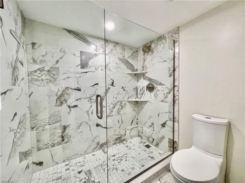 TENNIS VILLAS - Residential