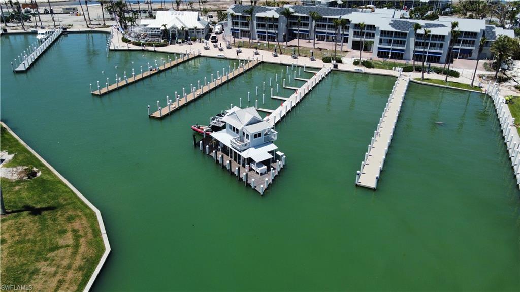 TENNIS VILLAS - Residential