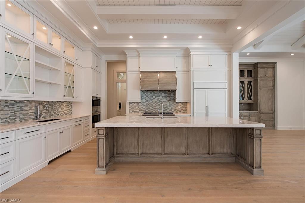 MOORINGS - Residential