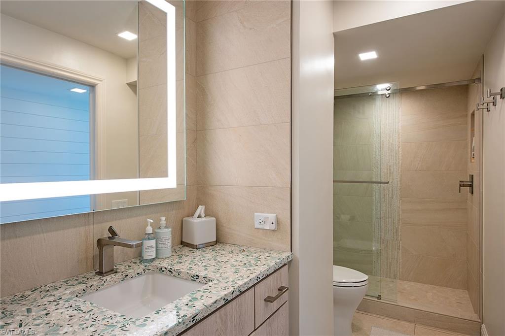 MONACO BEACH CLUB - Residential