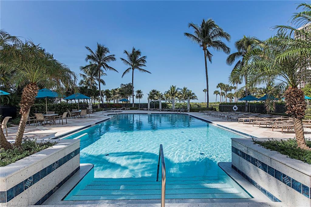 MONACO BEACH CLUB - Residential