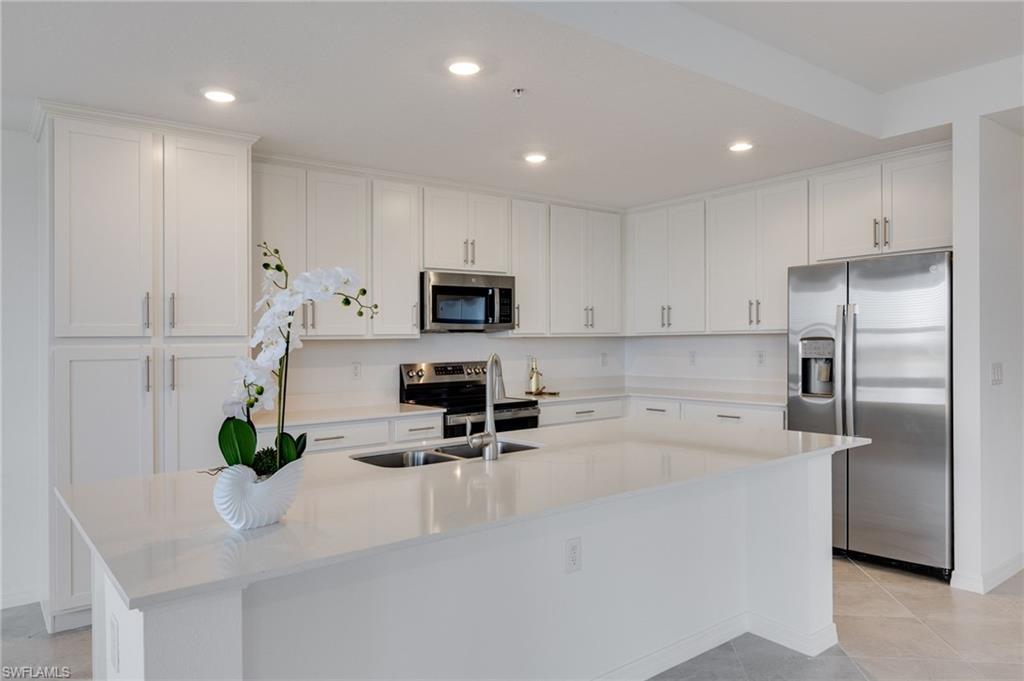 WEBBS RESERVE - Residential Lease