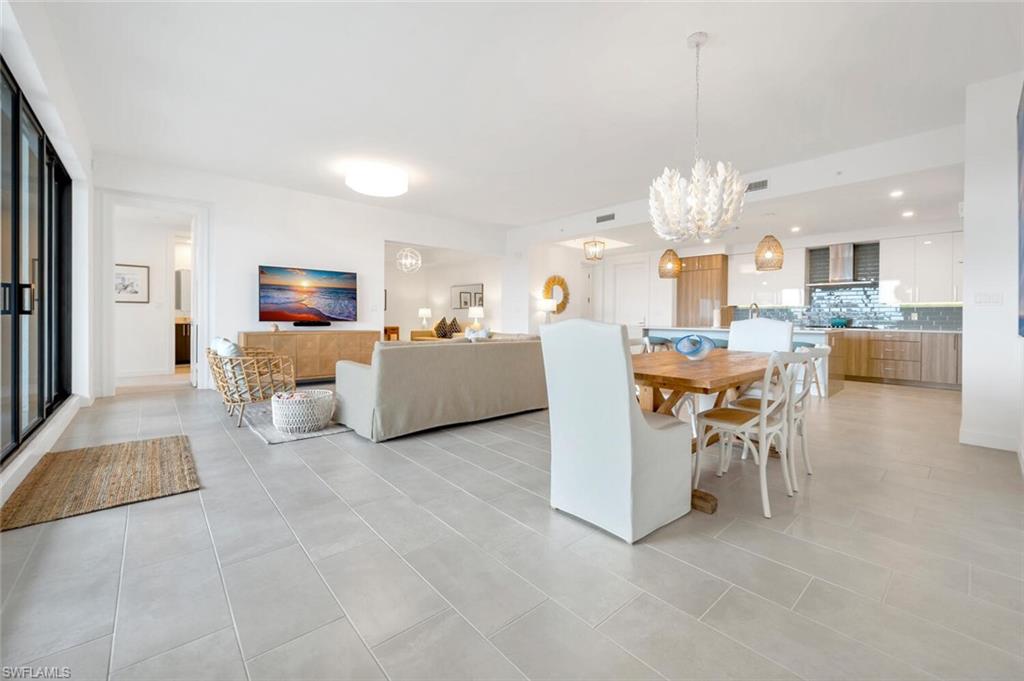 ELEVEN ELEVEN CENTRAL - Residential Lease