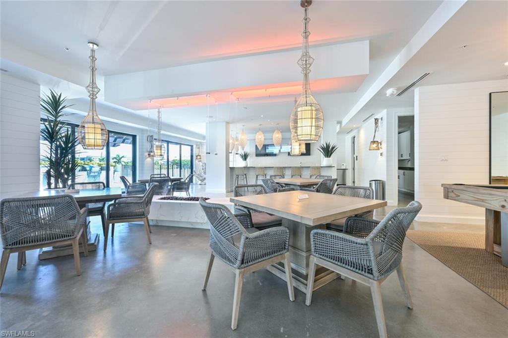 ELEVEN ELEVEN CENTRAL - Residential Lease