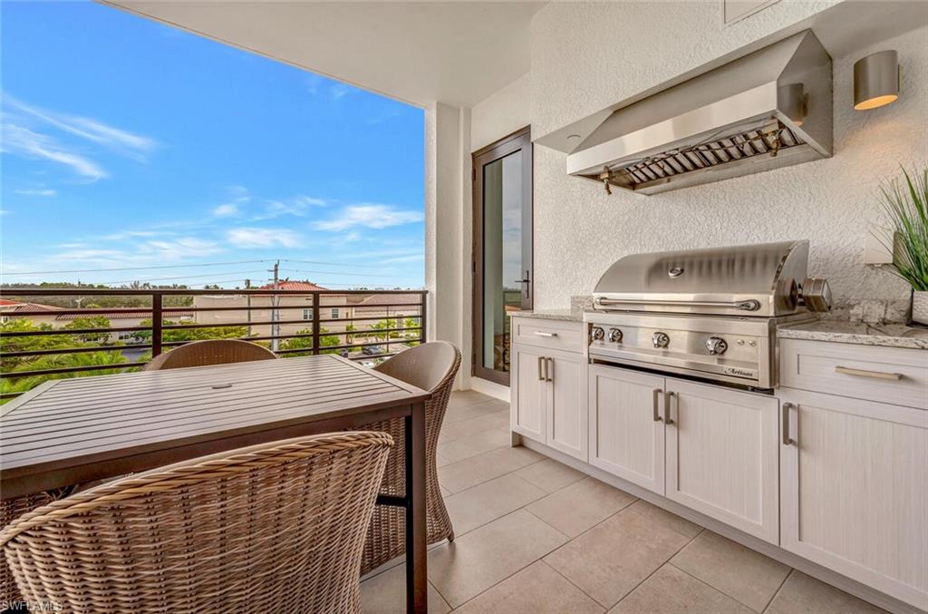 ELEVEN ELEVEN CENTRAL - Residential Lease