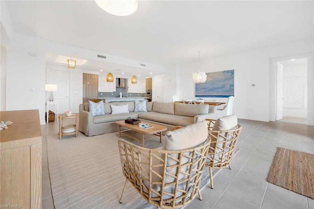 ELEVEN ELEVEN CENTRAL - Residential Lease