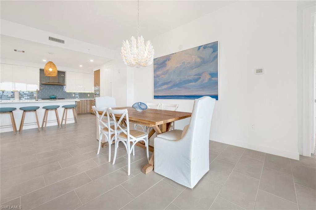 ELEVEN ELEVEN CENTRAL - Residential Lease