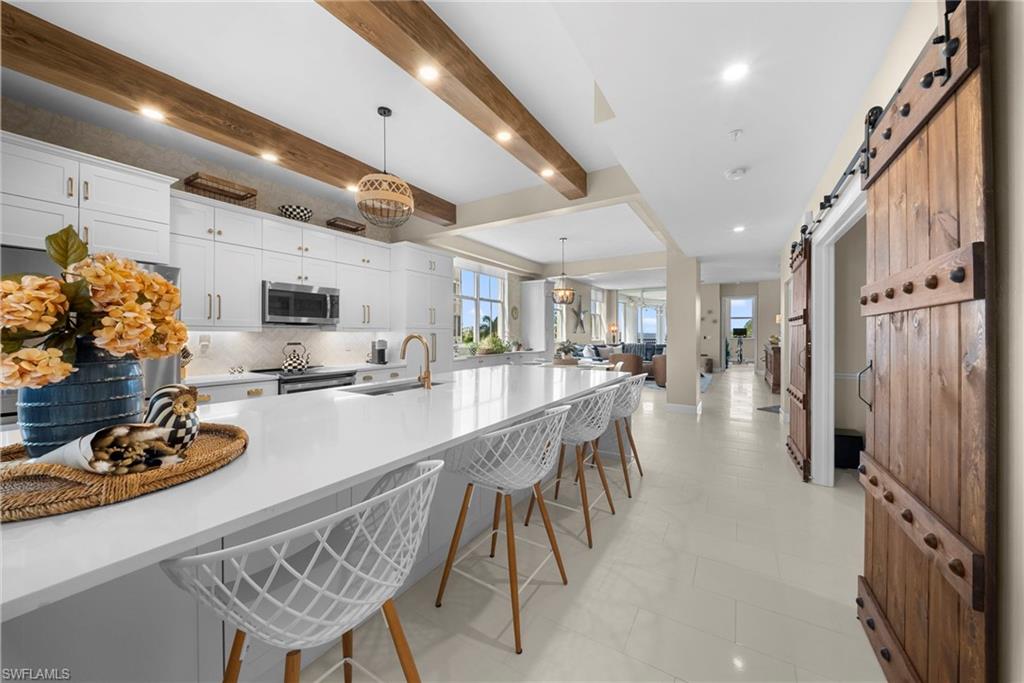 THE SHORES - Residential