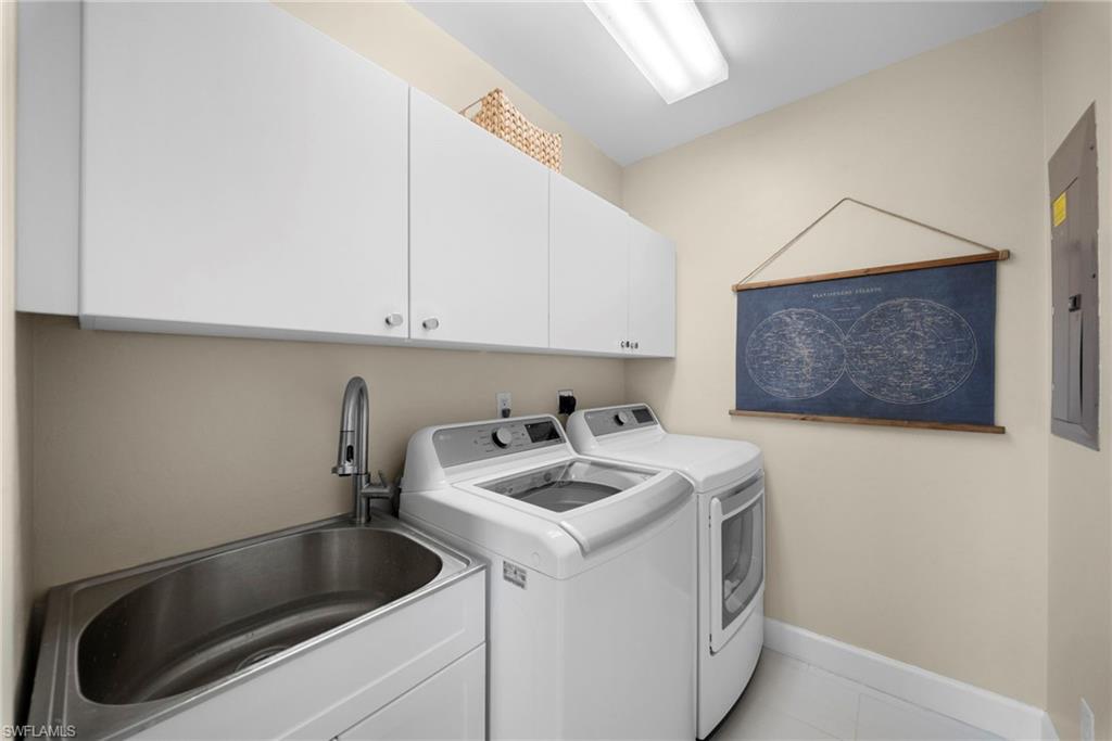 THE SHORES - Residential