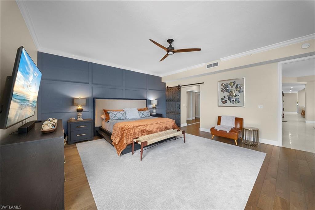 THE SHORES - Residential