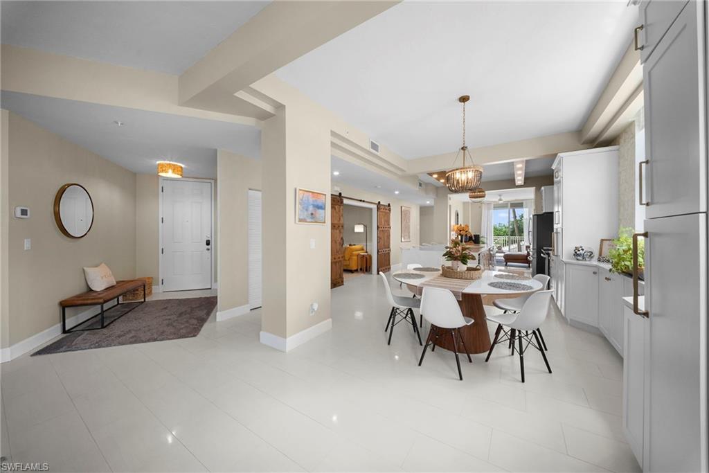 THE SHORES - Residential