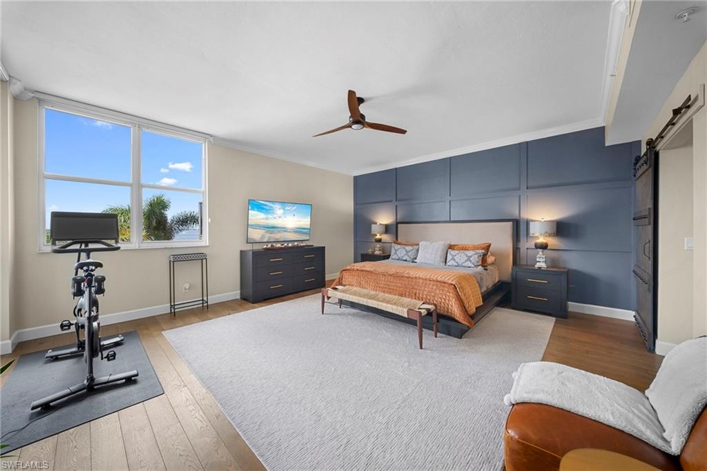 THE SHORES - Residential