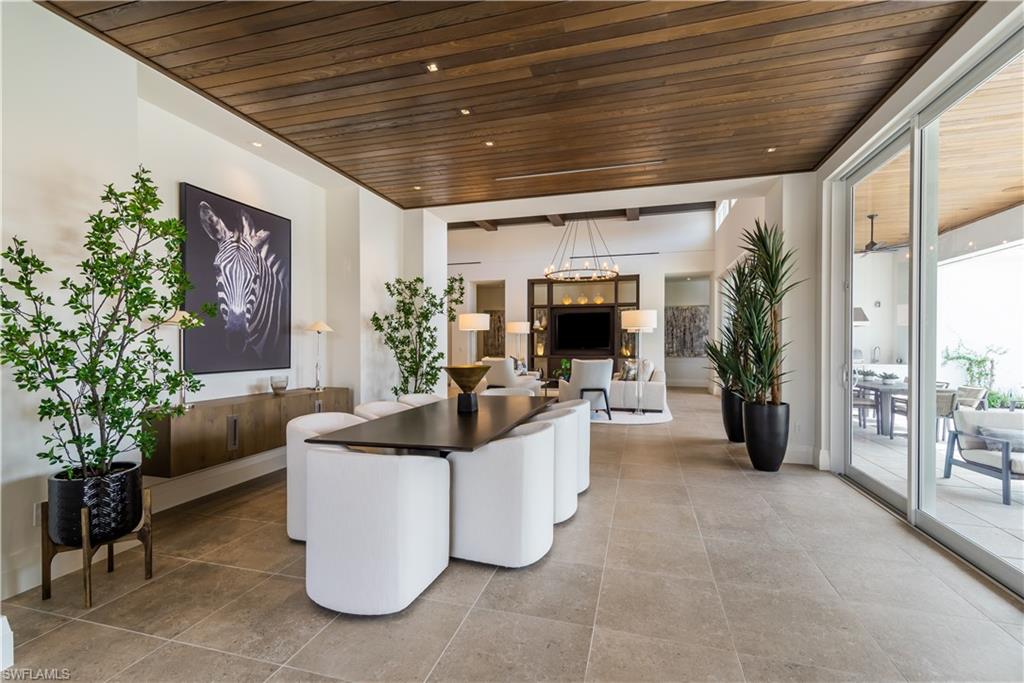 PARK SHORE - Residential