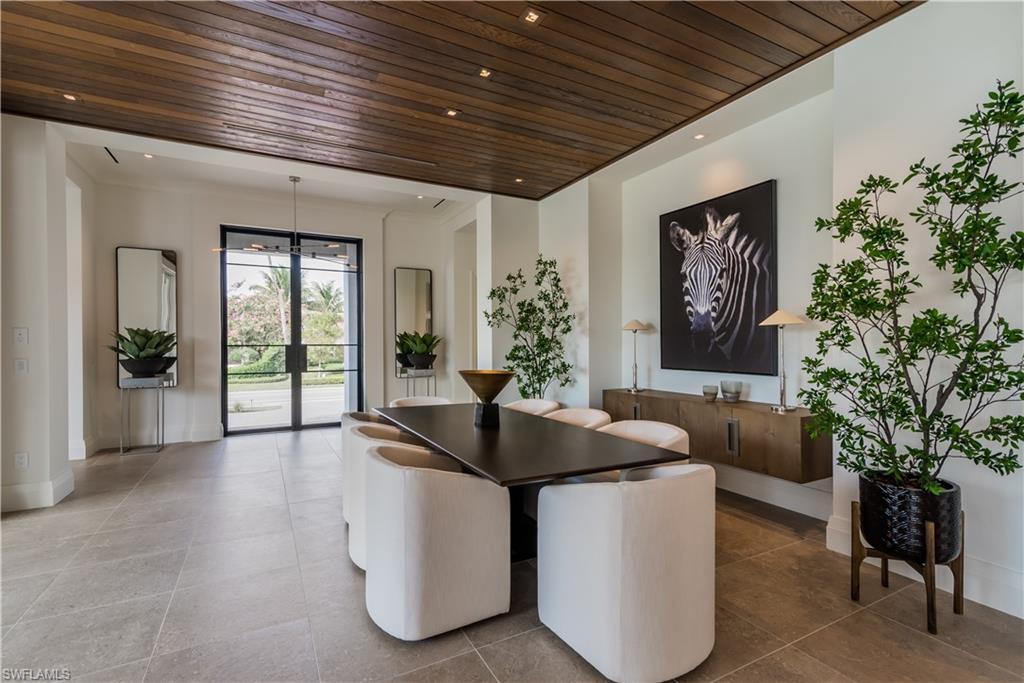 PARK SHORE - Residential