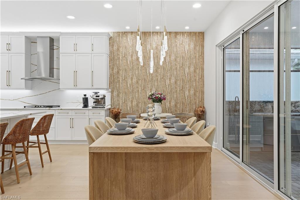 VALENCIA TRAILS - Residential