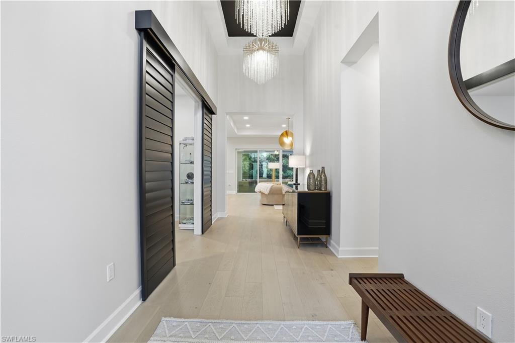 VALENCIA TRAILS - Residential