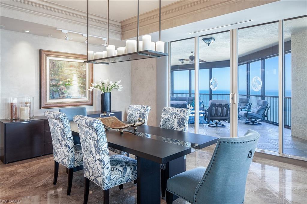 WINDSOR AT BAY COLONY - Residential