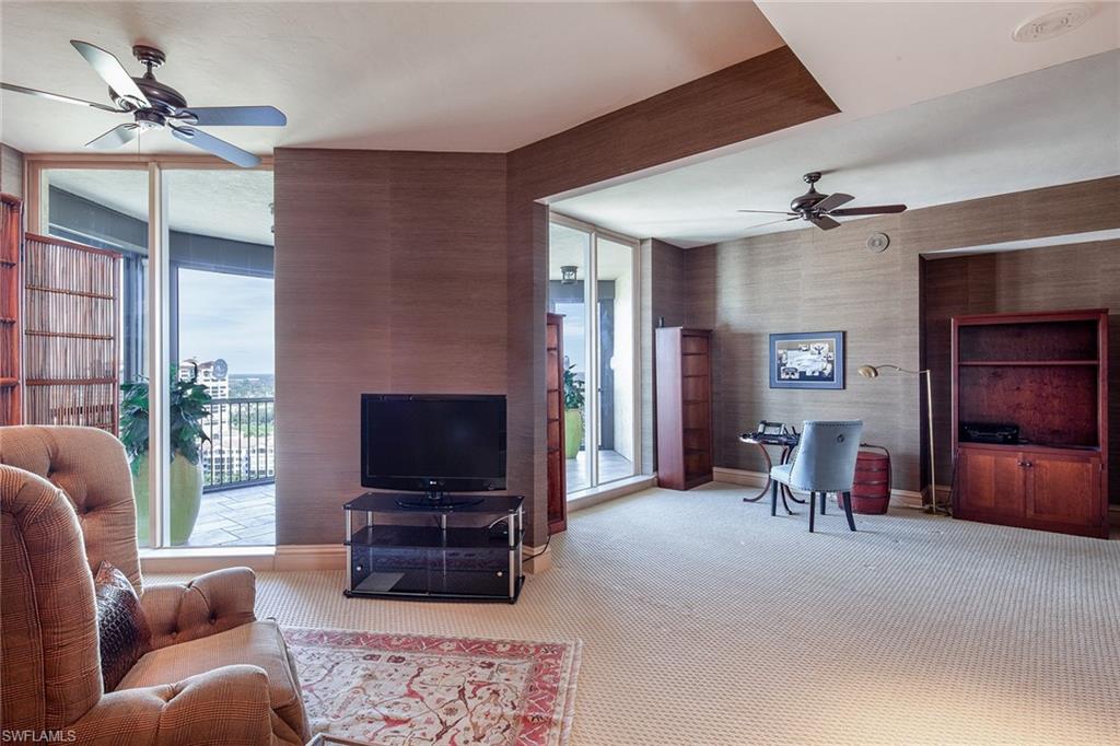 WINDSOR AT BAY COLONY - Residential