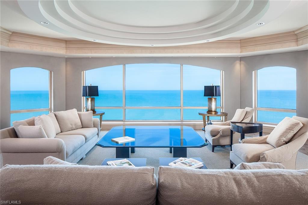 WINDSOR AT BAY COLONY - Residential