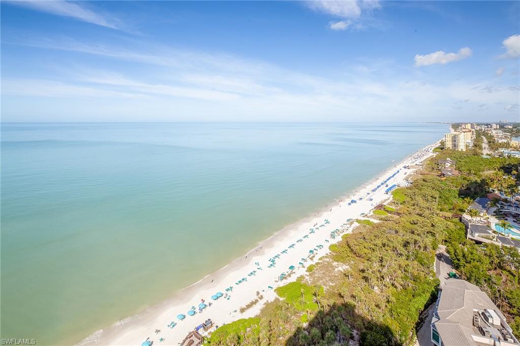 WINDSOR AT BAY COLONY - Residential