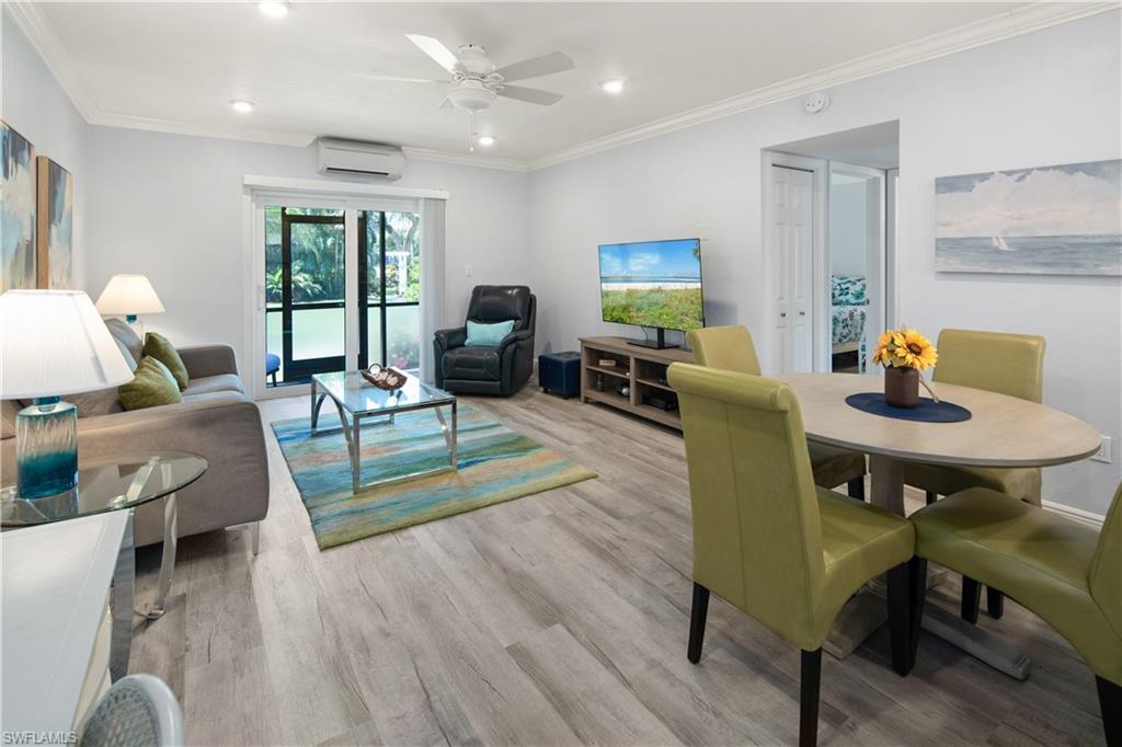 ISLAND MANOR APTS - Residential