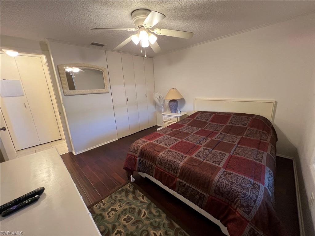 EVERGLADES CITY LODGE AND VILLAS - Residential