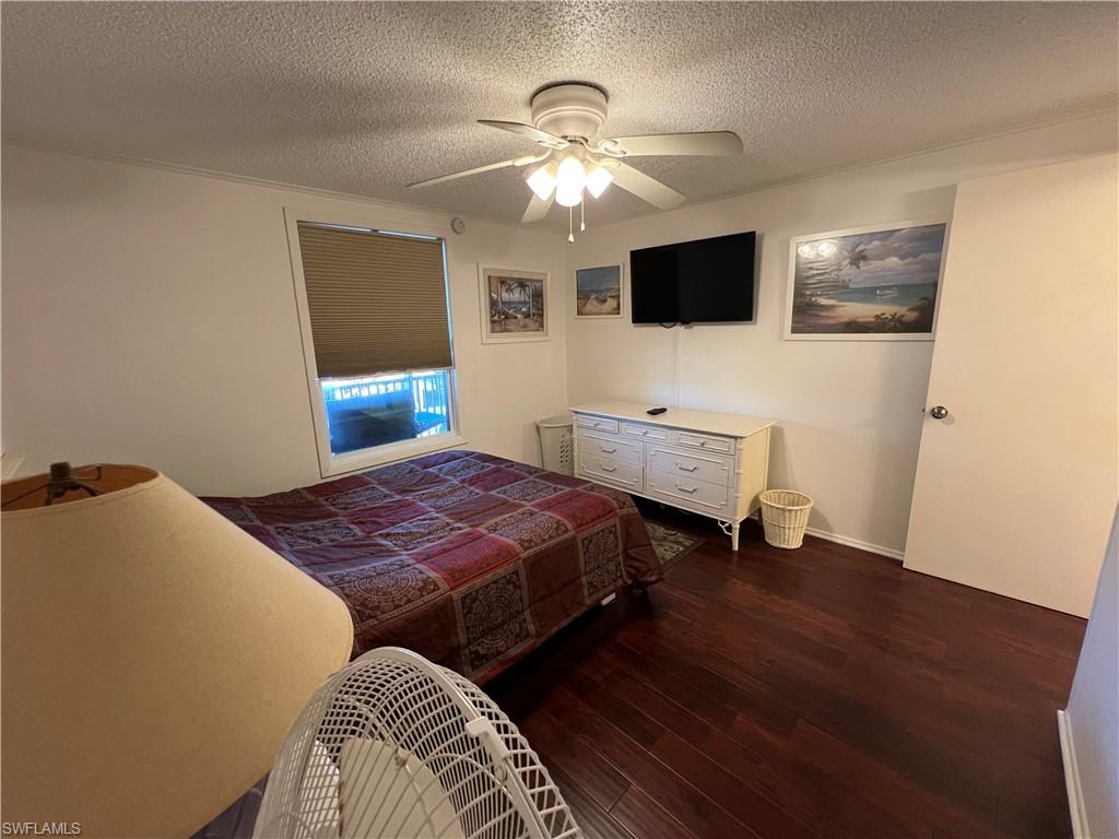 EVERGLADES CITY LODGE AND VILLAS - Residential