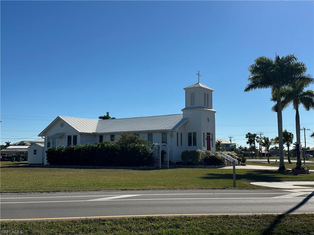 EVERGLADES CITY LODGE AND VILLAS - Residential