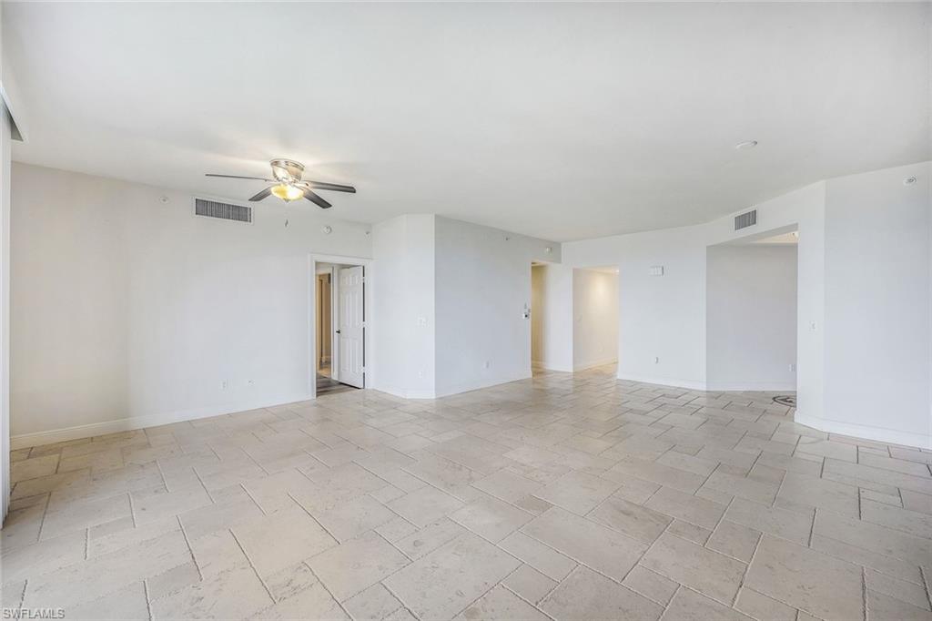 TOWER POINTE AT ARBOR TRACE - Residential