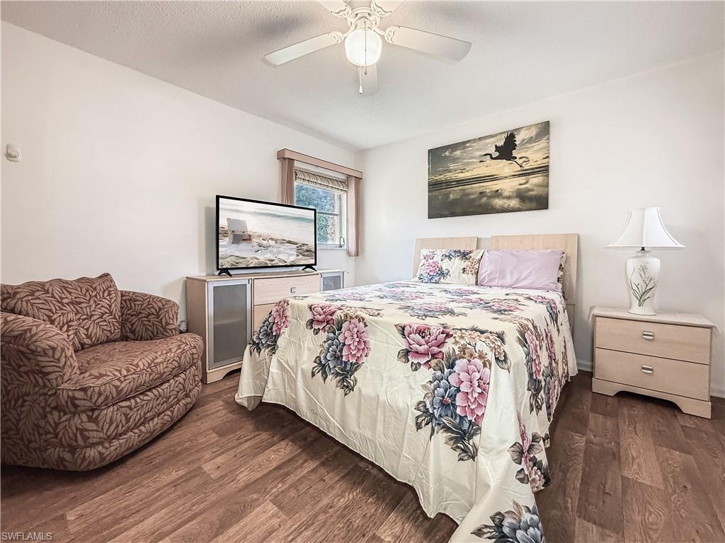 WILLOW LAKE SOUTH - Residential