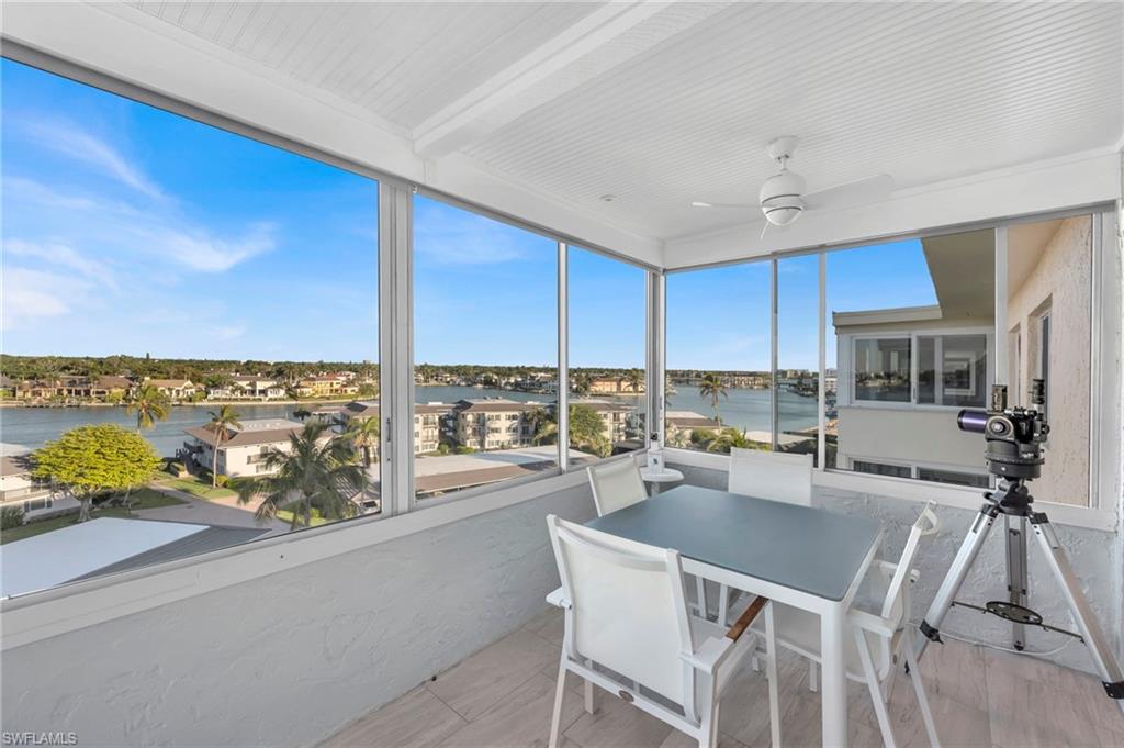 HARBORSIDE WEST - Residential