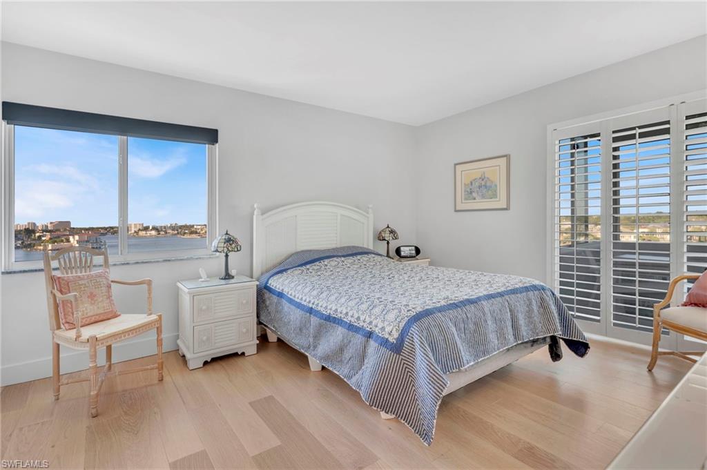 HARBORSIDE WEST - Residential