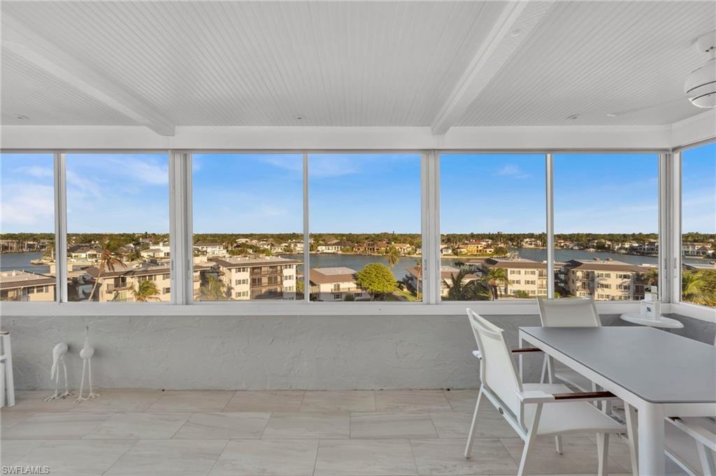 HARBORSIDE WEST - Residential