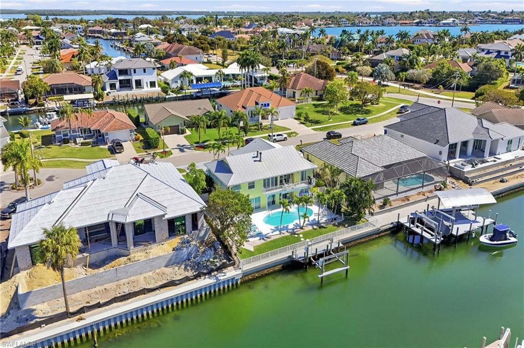 MARCO ISLAND - Residential