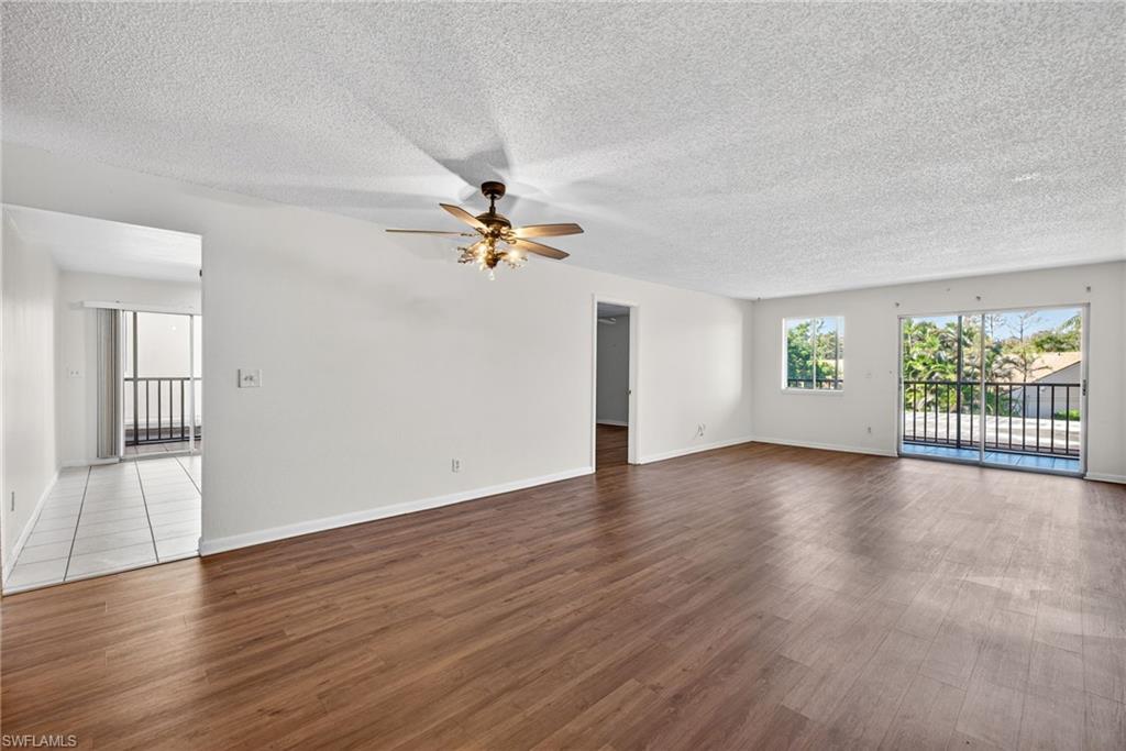 3150 Shorewood LN 202